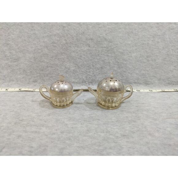 Vintage Salt & Pepper Shaker Set Teapot Design‎ Victorian Style Collection - Picture 1 of 8